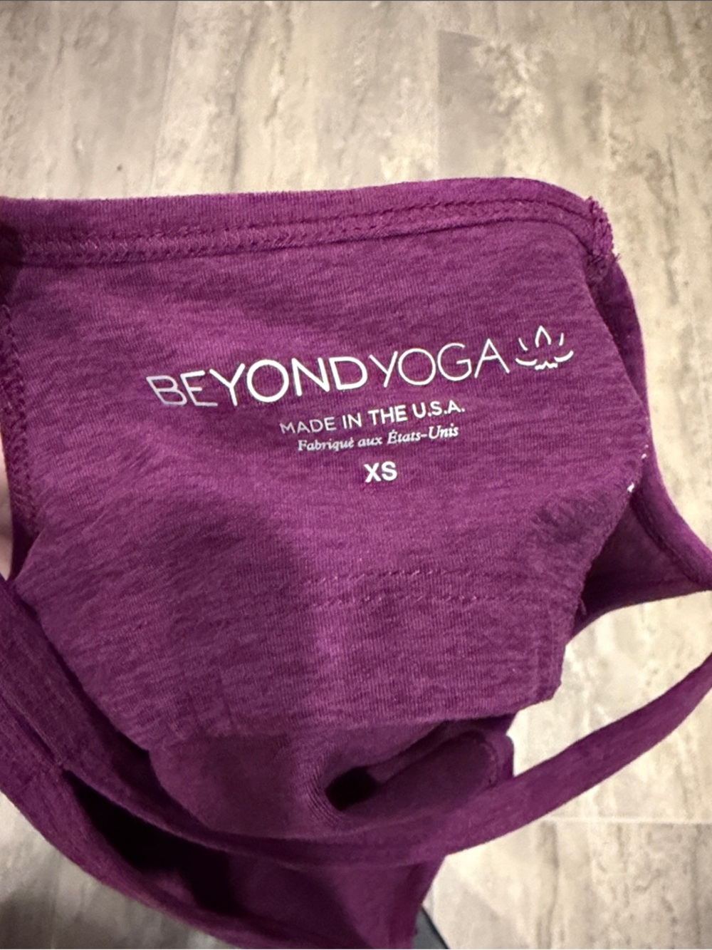 Beyond Yoga purple top - Picture 3 of 3